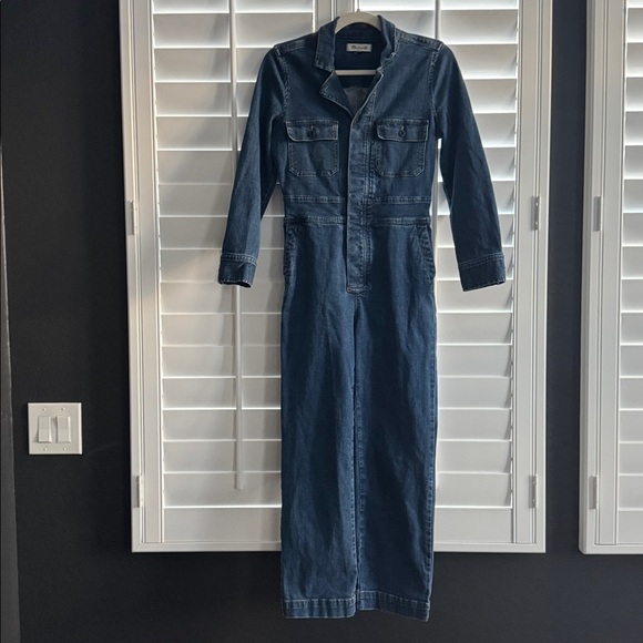 Madewell Denim Slim Coverall Jumpsuit in Stanwick Wash - Picture 6 of 9